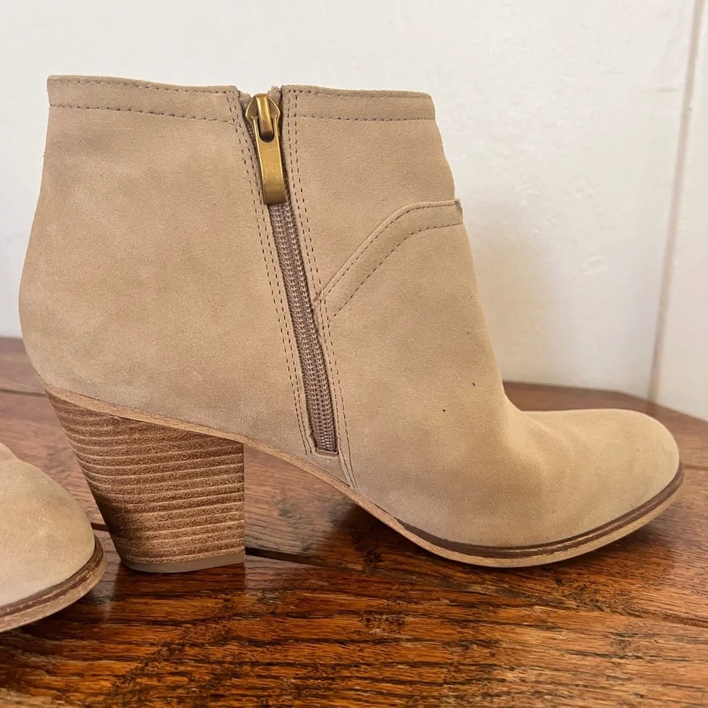 Beautiful Franco Sarto Booties Size 9